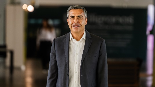 João Manuel R. S. Tavares